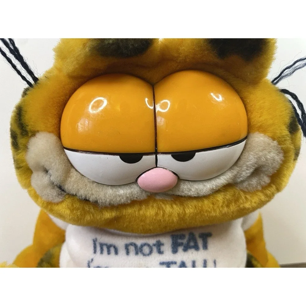 Vintage Garfield In T-Shirt 8